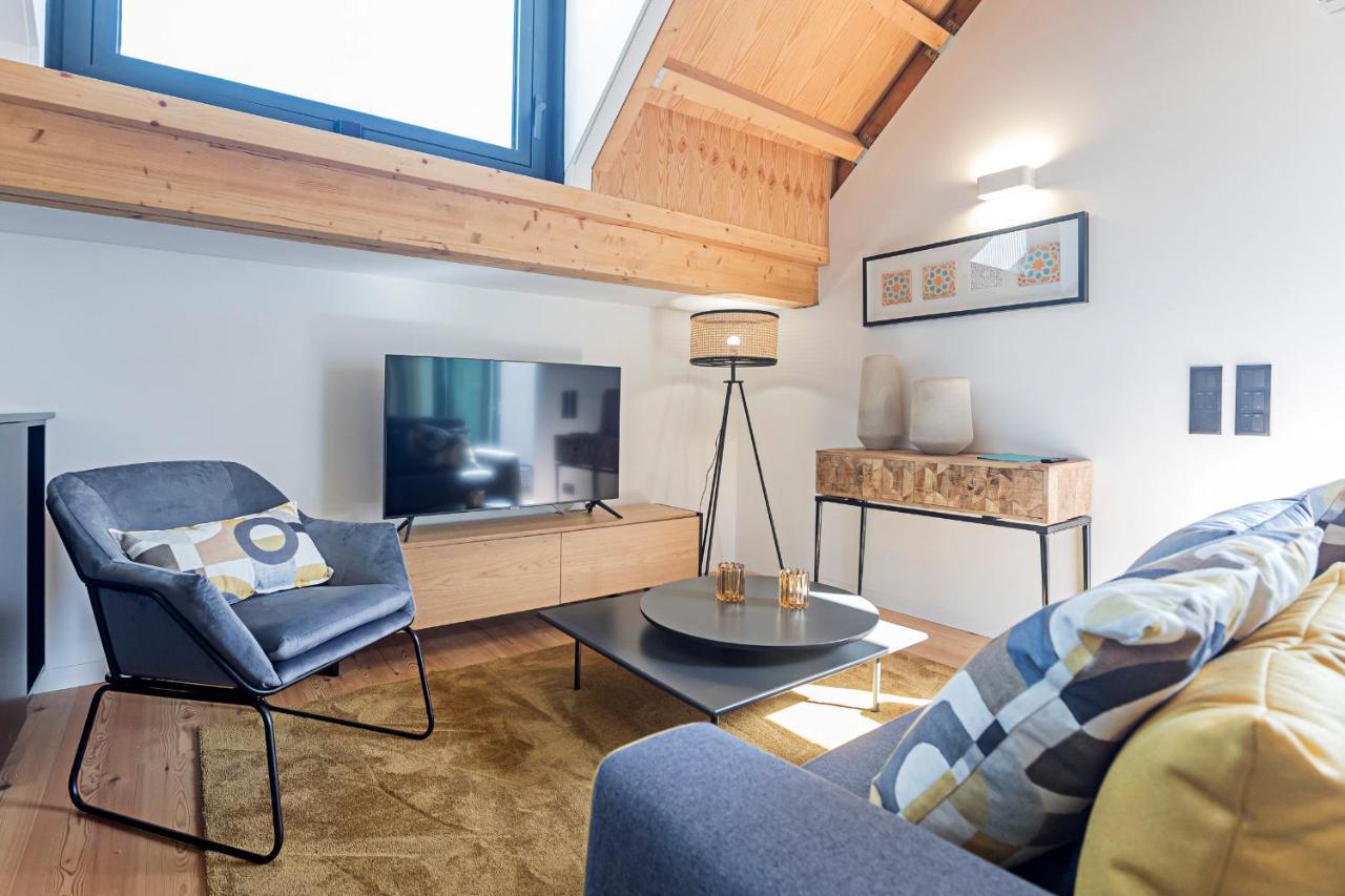 Downtown Duplex W/ Amazing Terrace By Lovelystay Porto Buitenkant foto