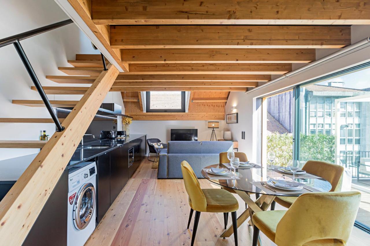 Downtown Duplex W/ Amazing Terrace By Lovelystay Porto Buitenkant foto